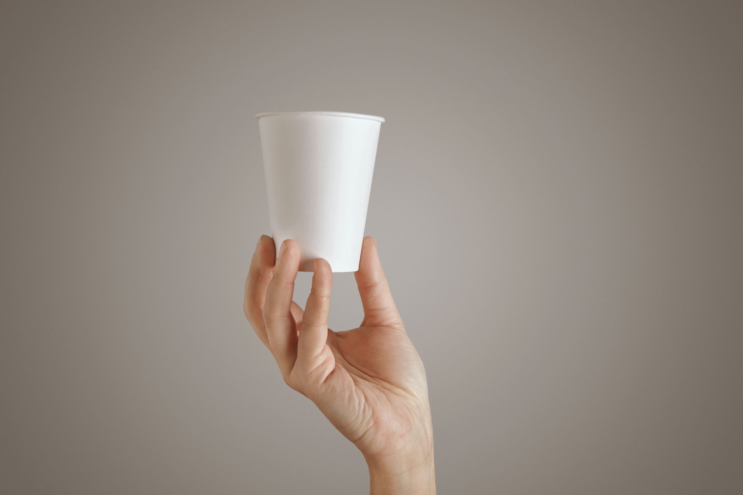 White cup with Hand - GPP White cup with Hand - GPP